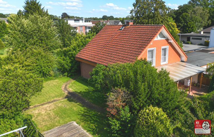 Drohnenaufnahme (mit KI bearbeitet)