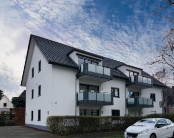 Straßenansicht - Wohnen im Grünen – und gleichzeitig investieren*** 1831 R