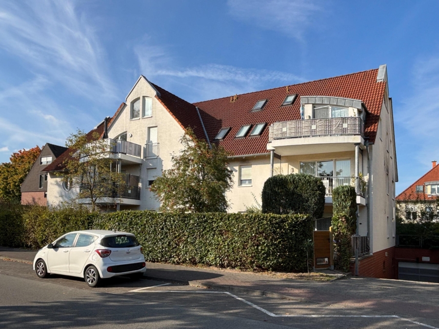 Parkfläche an der Straße und in der Tiefgarage - Solide Kapitalanlage in Gütersloh-Süd – vollvermietet und werthaltig *** 4232 G