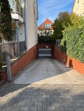Zufahrt zur Tiefgarage - Solide Kapitalanlage in Gütersloh-Süd – vollvermietet und werthaltig *** 4232 G