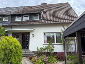 Hausansicht - Familie mit handwerklichem Geschick gesucht! *** 4172 G Doppelhaushälfte in GT-Spexard