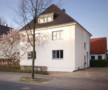 Ein spezielles Angebot für Anleger/Handwerker mit Niveau***4225 G 2-3 Familienhaus in Gütersloh, 33330 Gütersloh, Zweifamilienhaus