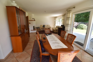 Wohn-/ Esszimmer - Einfamilienhaus in ruhiger Lage * 2729 GV Versmold