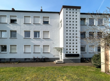Kapitalanlage mit Potential - Kapitalanlage mit Entwicklungspotenzial – 4-Zimmer-Etagenwohnung in Rheda *1845 R