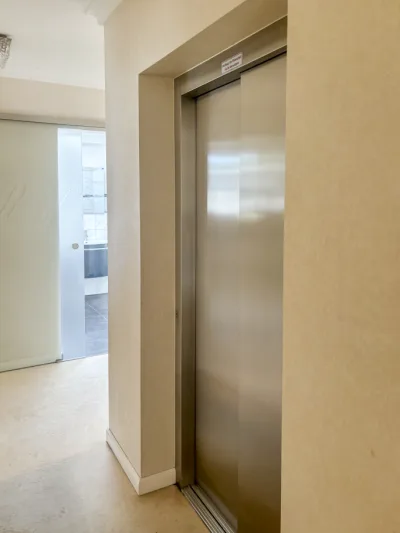 Aufzug bis in die Wohnung