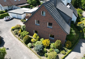 Drohnenaufnahme - Zwei-/Dreifamilienhaus mit Potenzial und Gartenidylle in Werther***4207 G