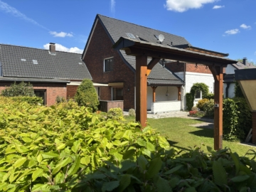 Rückansicht - Zwei-/Dreifamilienhaus mit Potenzial und Gartenidylle in Werther***4207 G