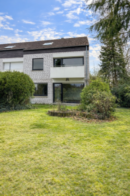 Rückansicht - Ihr neues Zuhause zum Verwirklichen ***4275 G Reihenendhaus in Gütersloh