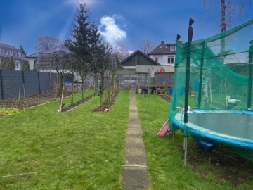 Garten - Vielseitige Kapitalanlage. *** 4140 G Zweifamilienhaus in Gütersloh