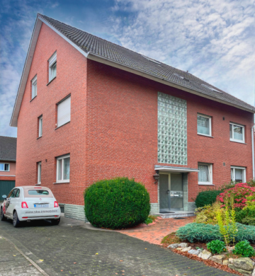Attraktives Mehrfamilienhaus mit Entwicklungspotenzial ***4256 G in Kattenstroth, 33332 Gütersloh, Mehrfamilienhaus