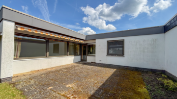Rückansicht - Bungalow mit Entwicklungspotenzial ***4284 G in Blankenhagen