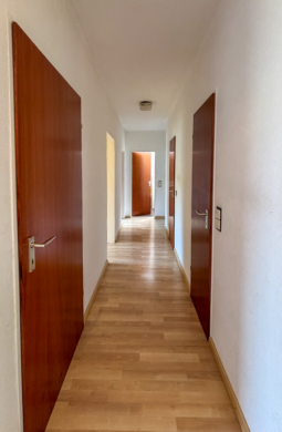Flur - Bungalow mit Entwicklungspotenzial ***4284 G in Blankenhagen