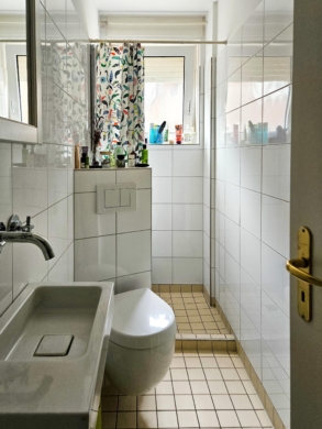 Duschbad im EG Haus 12a - Leben mit Konzept: Doppelhaus für Familie, Praxis oder Projekt ***4216 G Langenberg