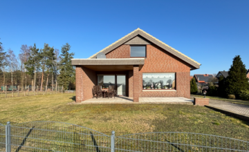 Vorderansicht - Wohnen im Grünen auf großzügigem Grundstück ***4262 G in Versmold-Peckeloh