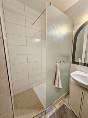 Badezimmer - 3-Zimmer-Eigentumswohnung mit Balkon – ideal für Kapitalanleger oder junge Paare***1824 R in Rheda
