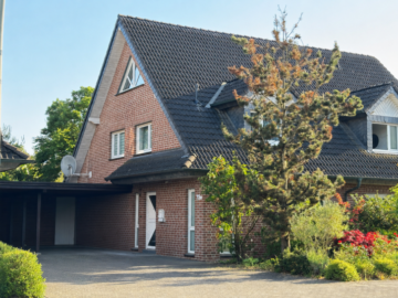 Familienglück mit Gartenidylle *4298 G Doppelhaushälfte in Rietberg-Varensell, 33397 Rietberg, Doppelhaushälfte