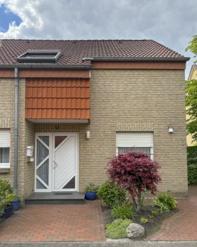 Doppelhaushälfte mit viel Potenzial ***4314 G in Gütersloh, 33332 Gütersloh, Doppelhaushälfte