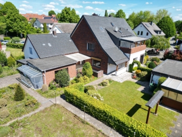 Hausansicht - Zwei-/Dreifamilienhaus mit Potenzial und Gartenidylle in Werther***4207 G