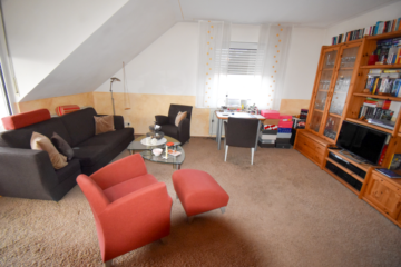 Wohnzimmer - Ideal für Kapitalanleger und Selbstnutzer ***1838 R Dachgeschosswohnung in Versmold